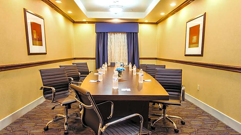 Holiday Inn Express Hotel & Suites Waller By IHG