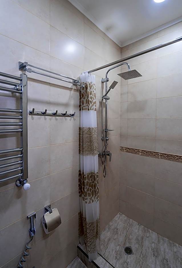Golden Light Hotel