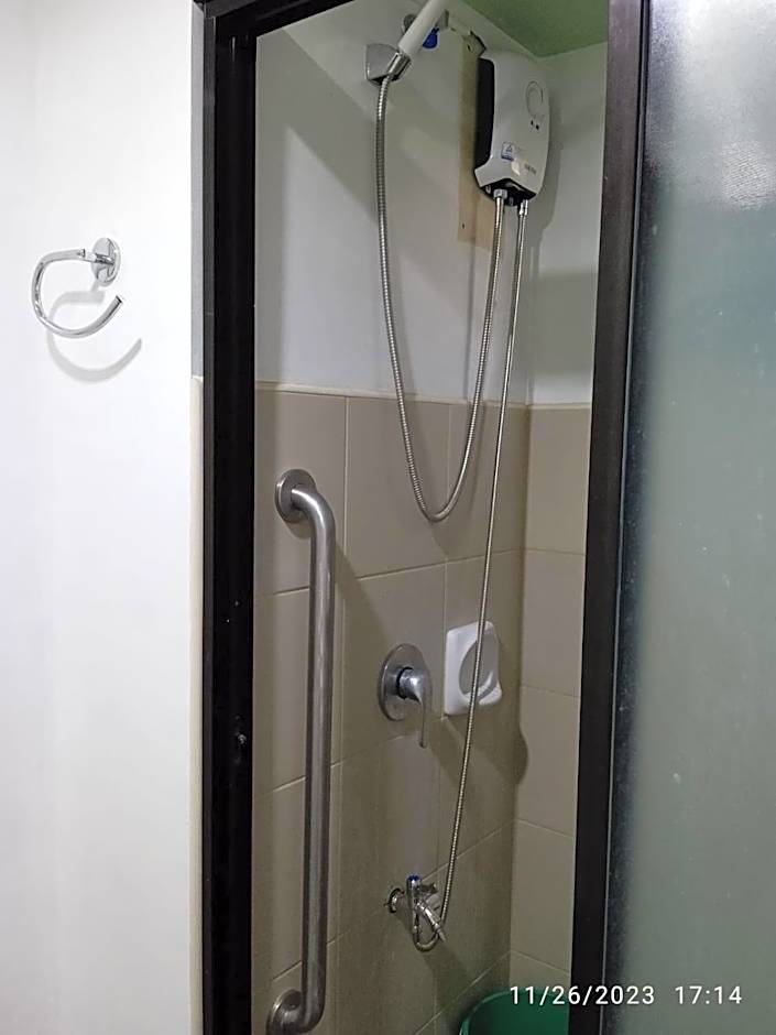 1 BR Centrio Tower 926