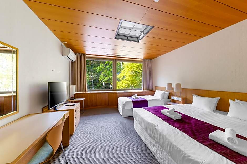 151 Hakuba by Jade Group