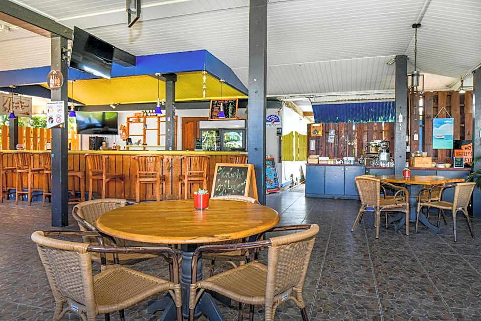 Aruba Blue Village Hotel and Apartments