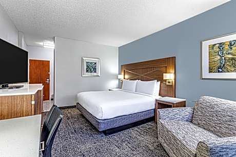 King Room- Hearing Accessible