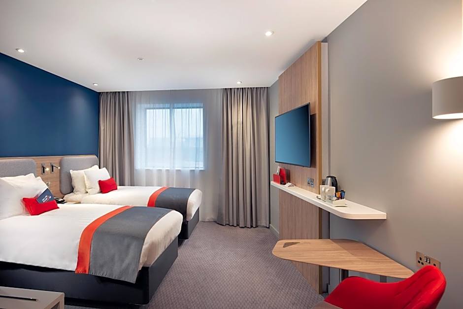 Holiday Inn Express - London Heathrow T4 By IHG