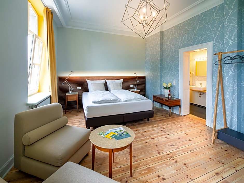 Stuckhotel Fettehenne