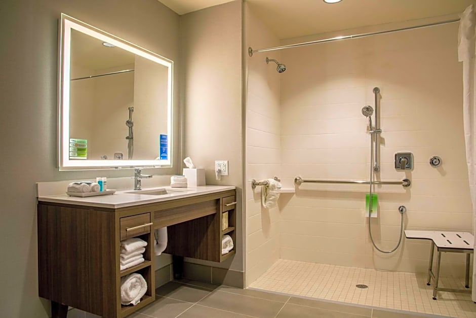 Home2 Suites by Hilton Memphis East / Germantown, TN