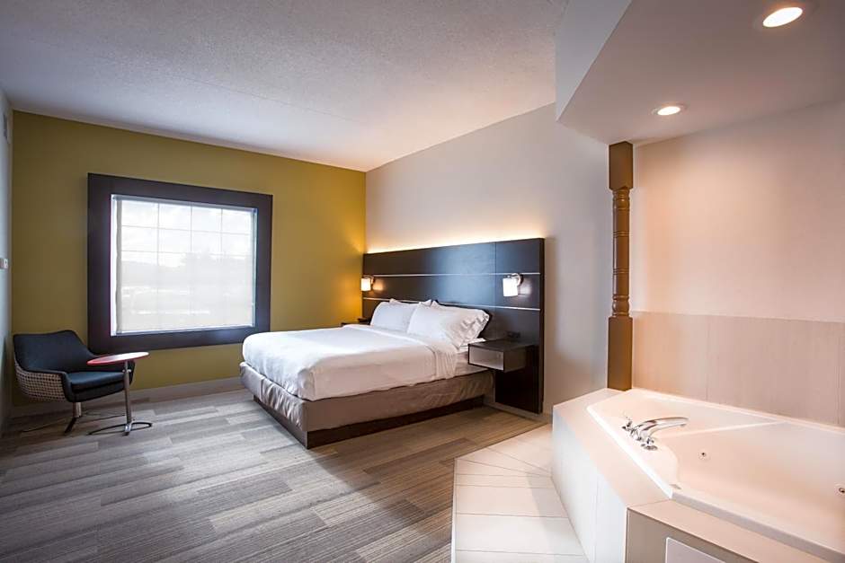 Holiday Inn Express Hotel & Suites Reading By IHG