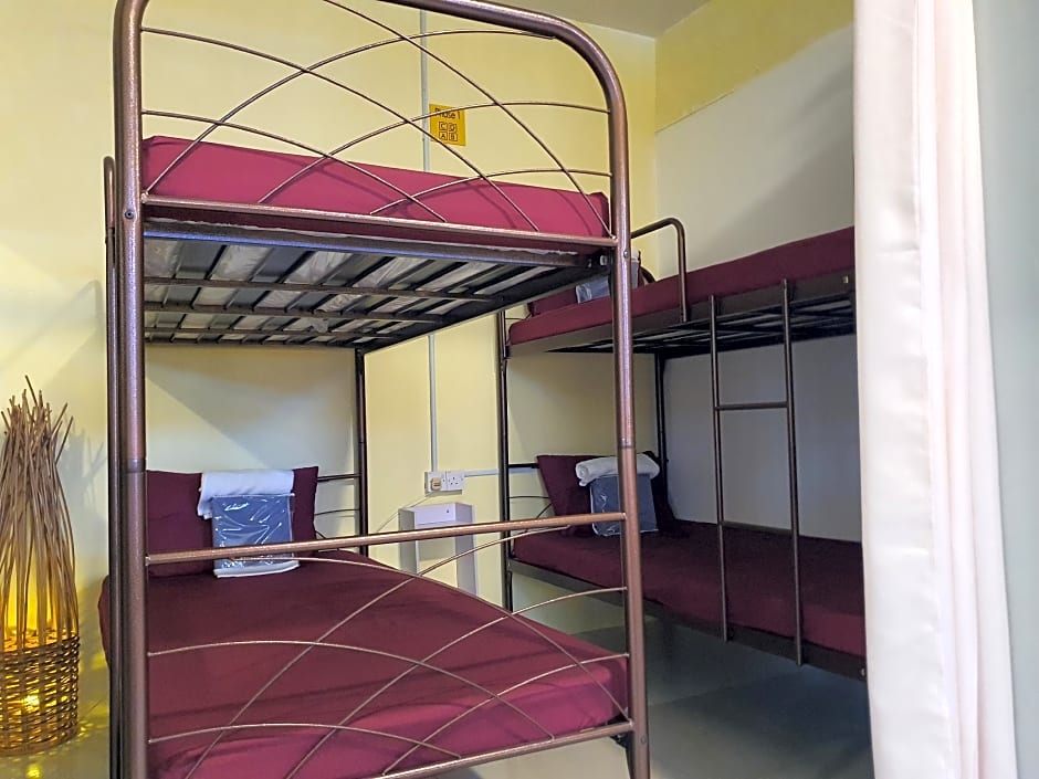 SPOT ON 90856 Arriva Travellers