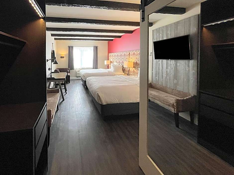 The Century House, an Ascend Collection Hotel