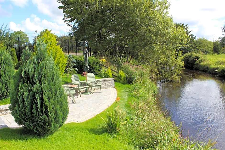 Crowfield Country House