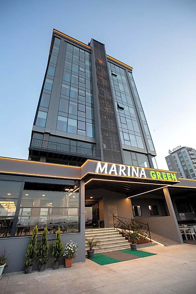 Marina Green Suit Hotel