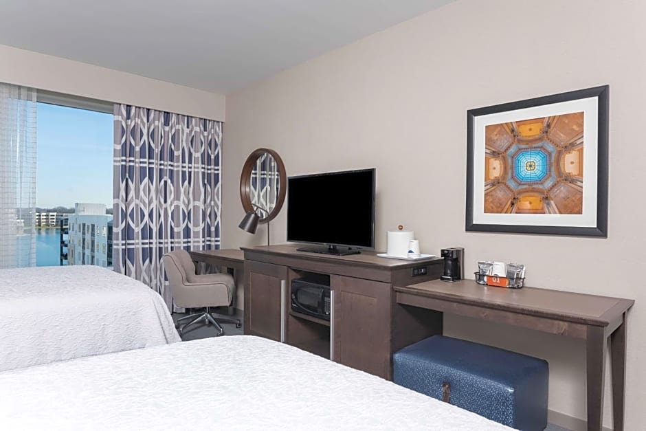 Hampton Inn By Hilton & Suites Indianapolis-Keystone, IN