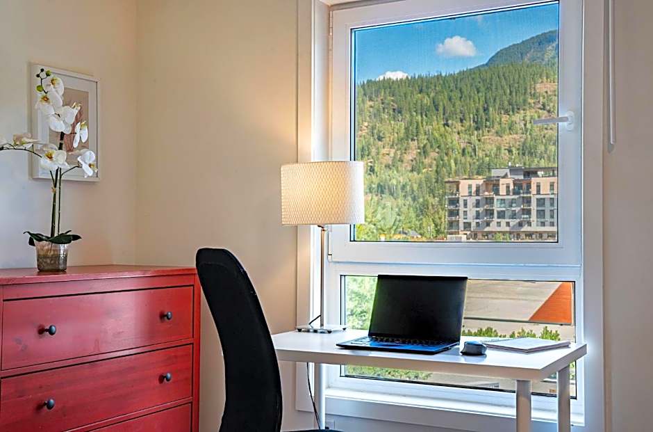 Alpine Escape by Revelstoke Vacations