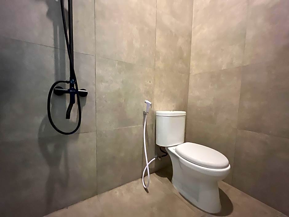 Urbanview Syariah near Stadion Manahan Solo