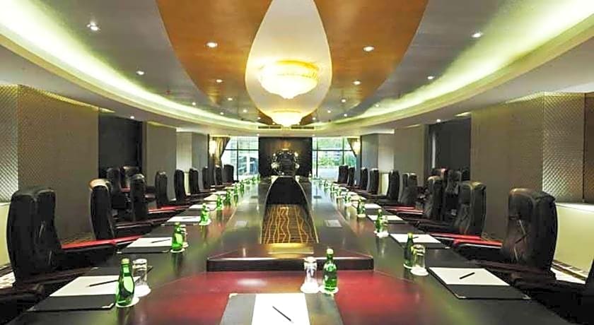 Ming Garden Hotel and Residences