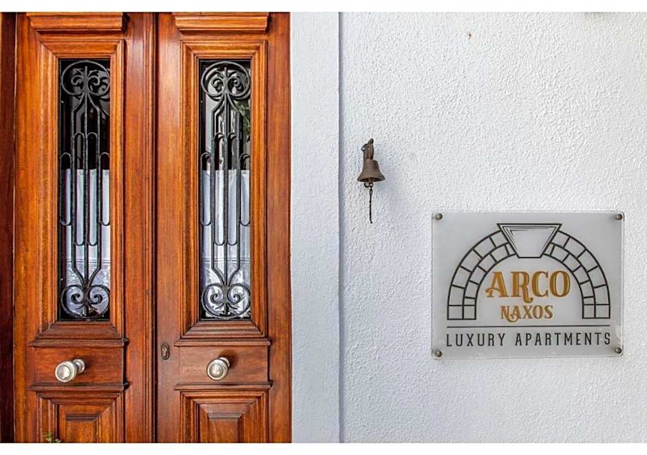 Arco Naxos Luxury Apartments
