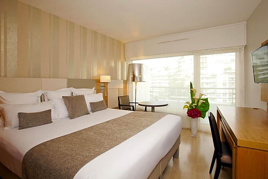 Residhome Courbevoie La Defense