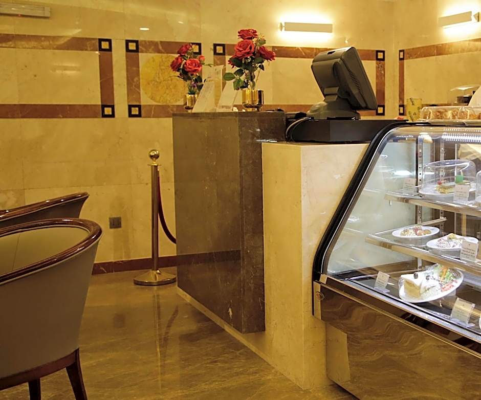 Nozol Royal Inn Hotel