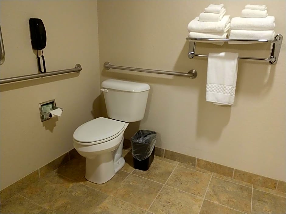 Cobblestone Inn & Suites - Monticello