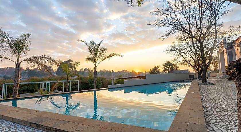 The Lakes Hotel and Conference