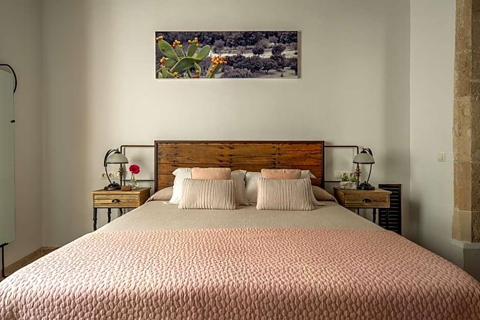 Can Joan Capo - Adults Only