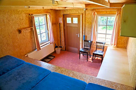 Economy Quadruple Room with Shared Bathroom