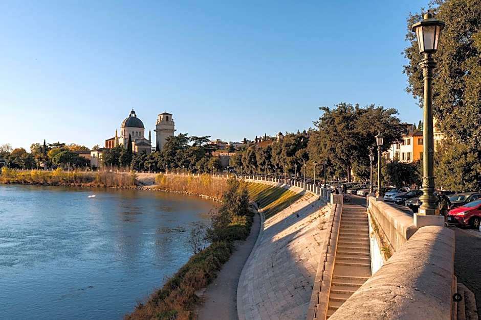 La finestra sul Ponte by Postcardsfrom