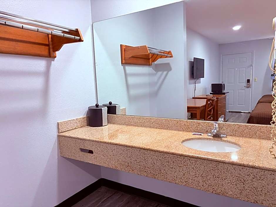 Stay Inn Checotah near Eufaula Lake