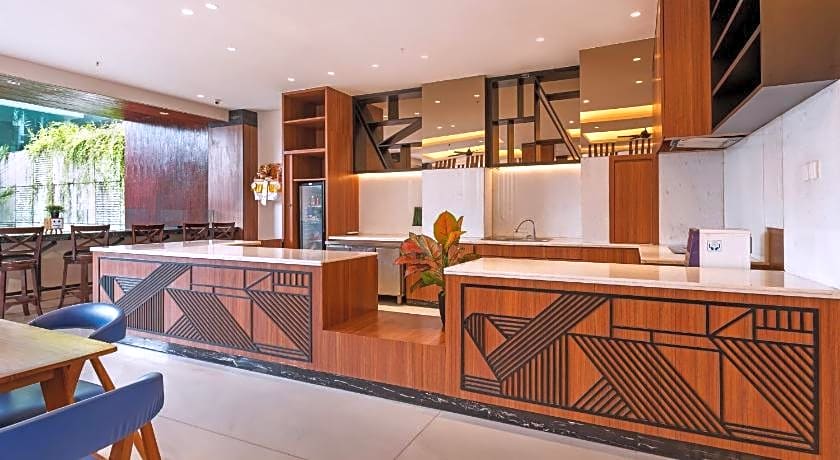 Boss Legian Hotel