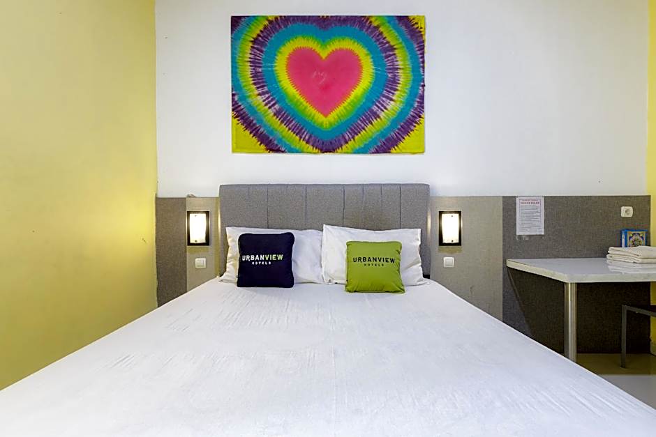 Urbanview Hotel Delima 101 Syariah