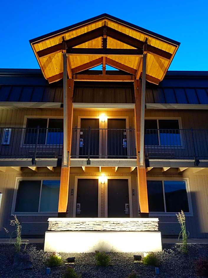 The Hotel Y