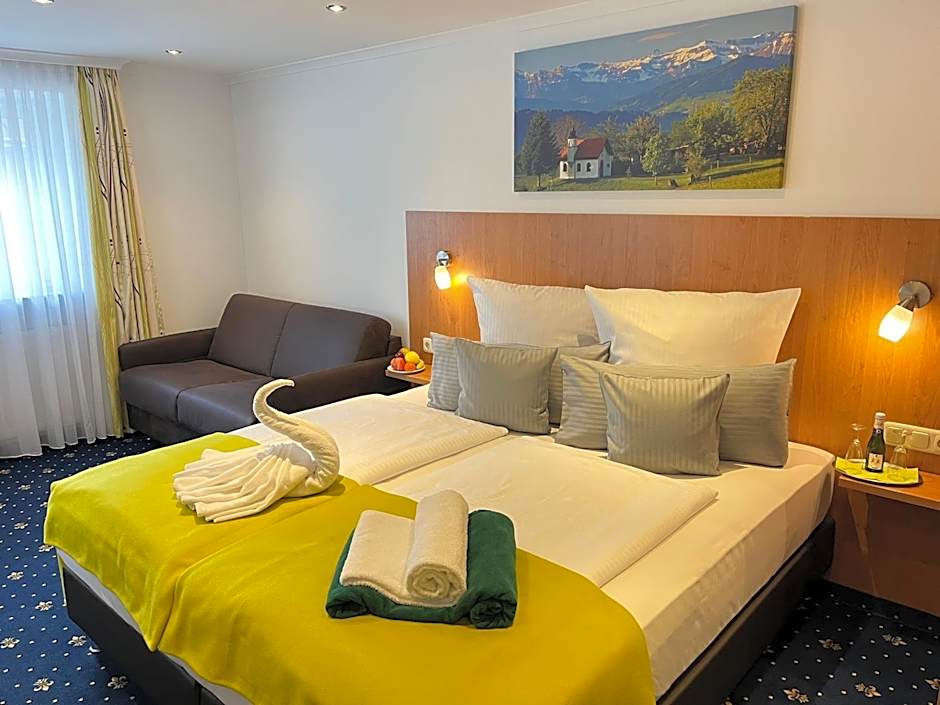 Hotel Post - regionales großes Frühstücksbuffet - auch GF & LF