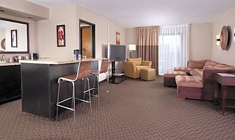 One-Bedroom Executive Suite with Two Queen Beds