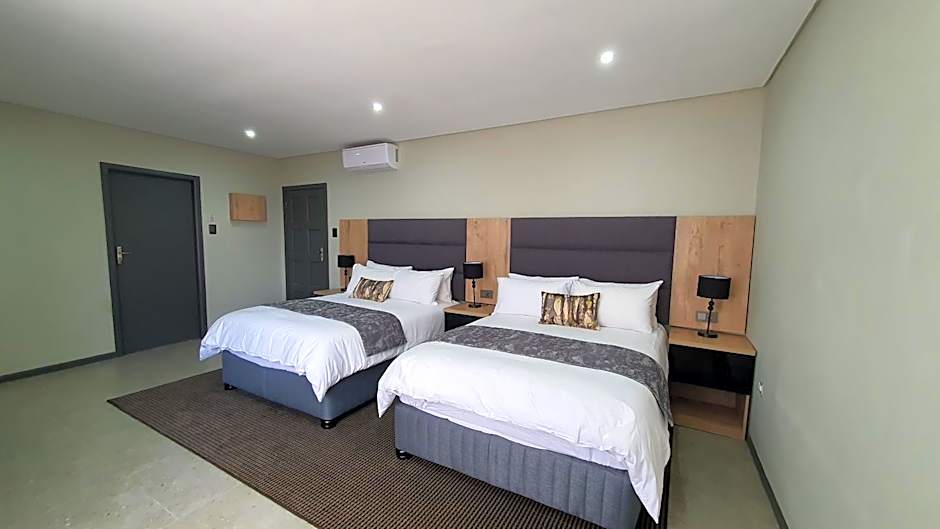 Luxe on Ridge Boutique Hotel