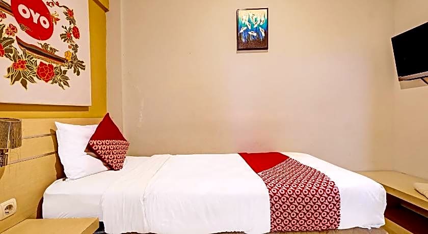 OYO 389 Sky Guesthouse