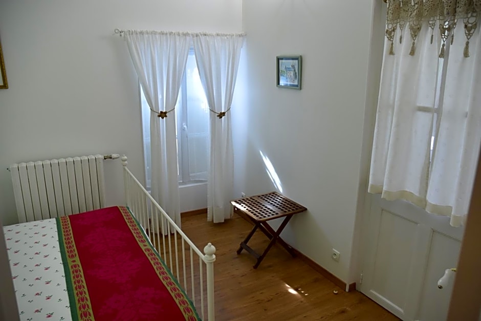 La Little School Chambres d'Hôtes à Arçay