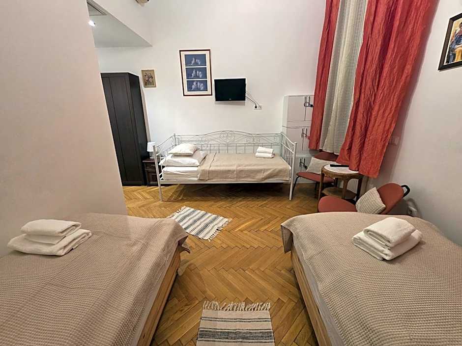 Budapest B&B Bed and Breakfast