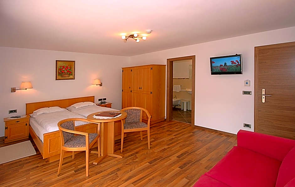 Garni Hotel Rezia