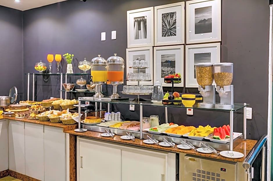 Rio Design Copacabana Hotel