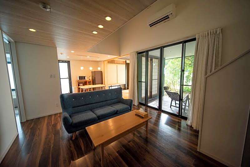 Tabinoteitaku Karstvilla