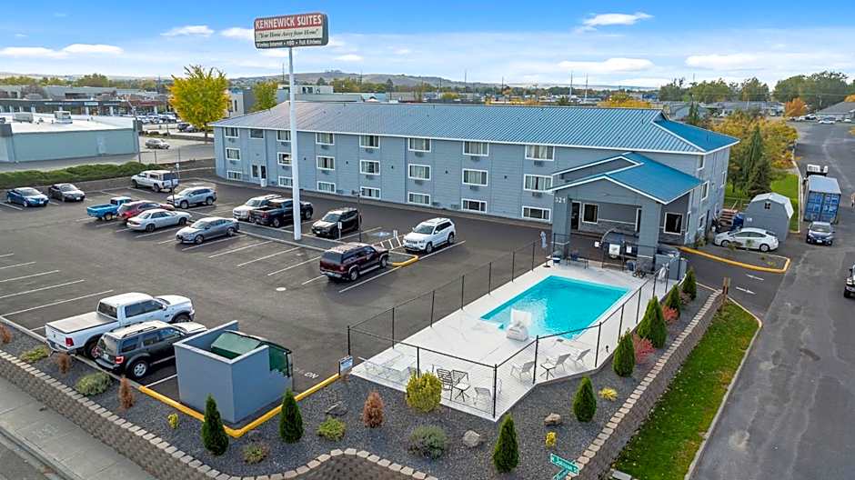 Kennewick Suites