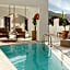 NAMI HOTEL & SUITES