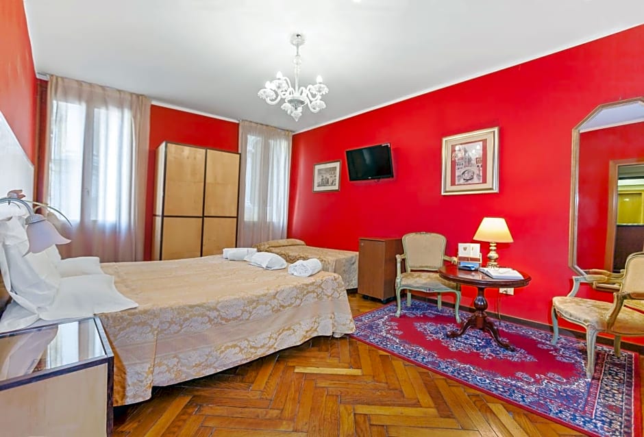 Hotel Malibran