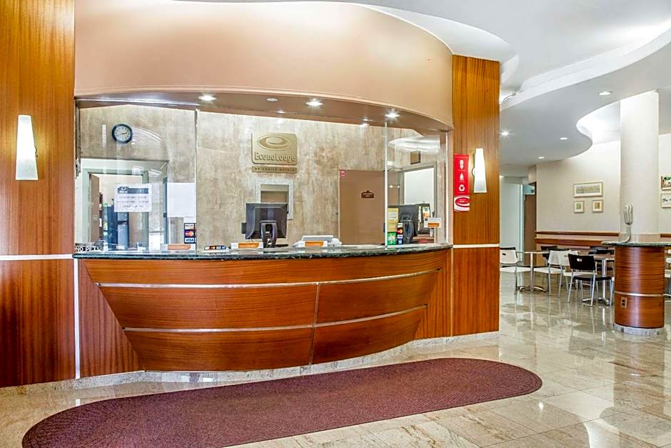 Econo Lodge West Haven