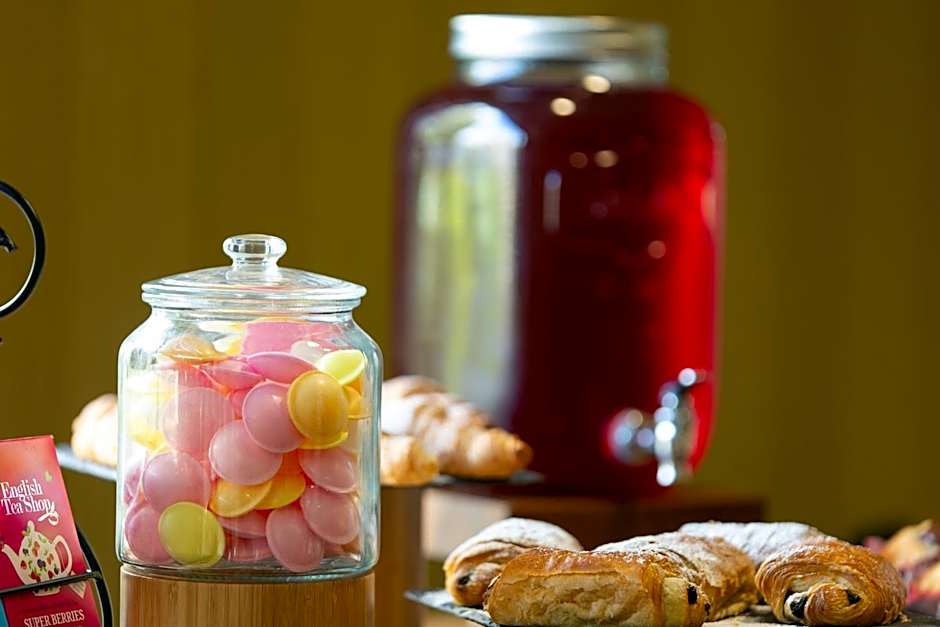 Holiday Inn London Brentford Lock By IHG