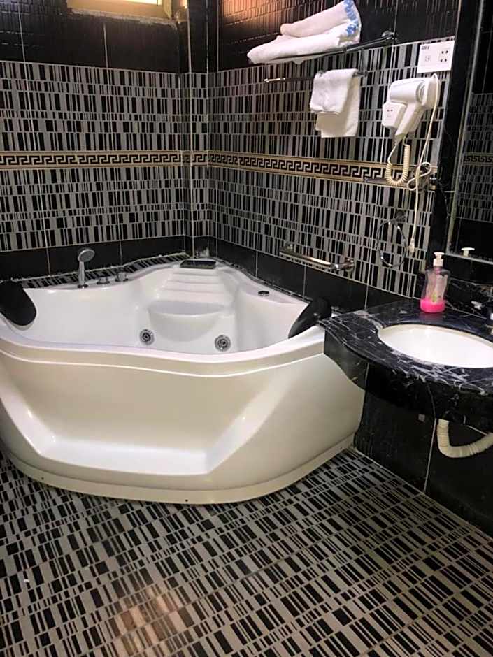 Emmad Furnished Hotel