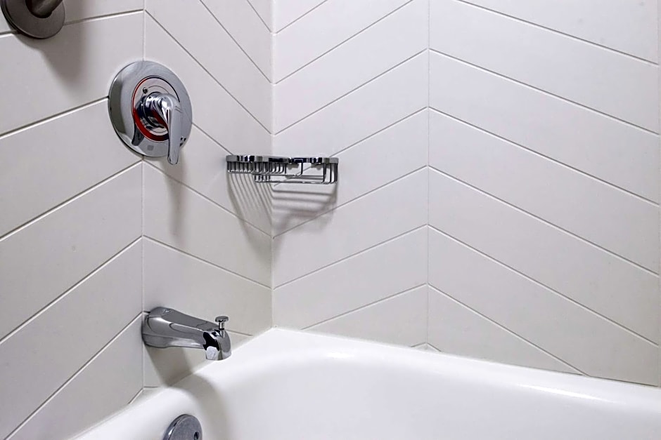 Joinery Hotel Pittsburgh, Curio Collection by Hilton