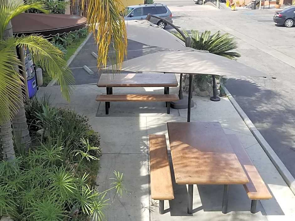 Casa Bella Inn Downtown LA