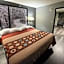 Super 8 by Wyndham Cloverdale IN
