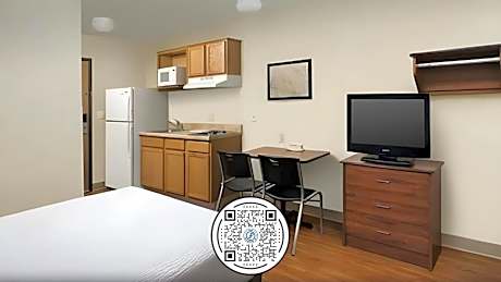 Standard Double Room with Two Double Beds - Non Smoking