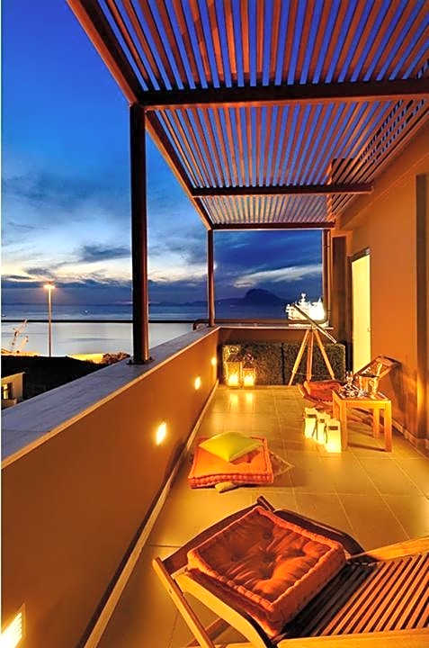 Galaxy City Center Hotel